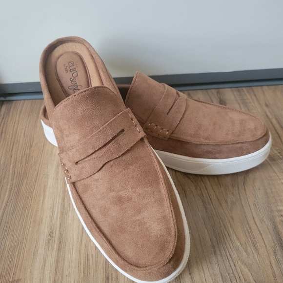 "NEW" Eurosoft Women's Suede Mules, Tan, Size 10 - Picture 4 of 7